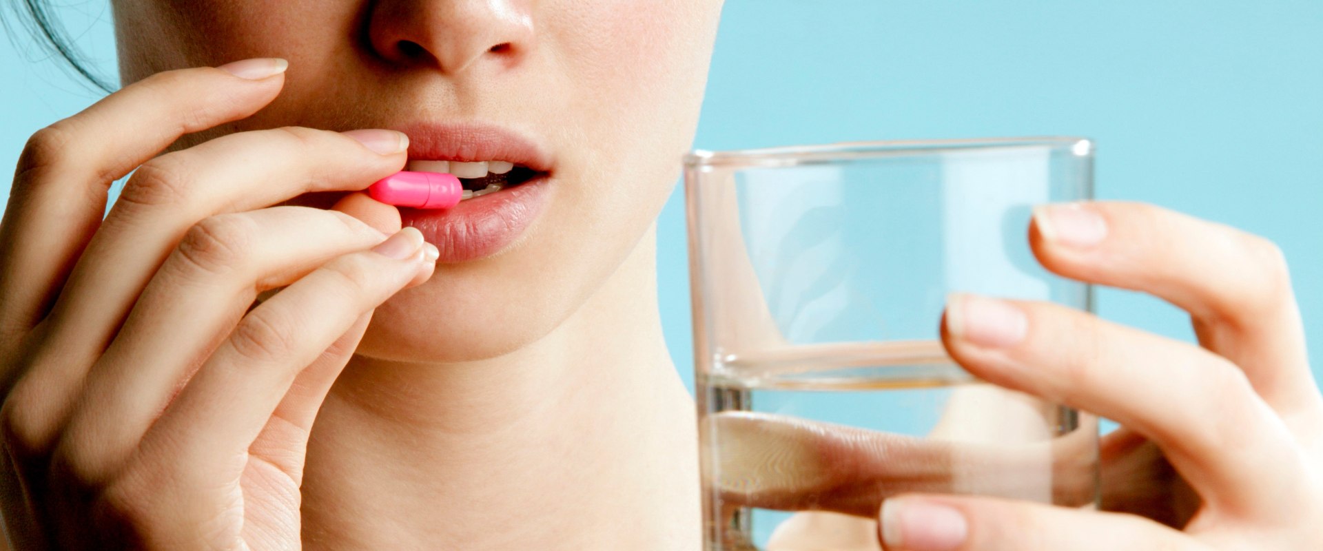 What Should You Drink When Taking Vitamins?